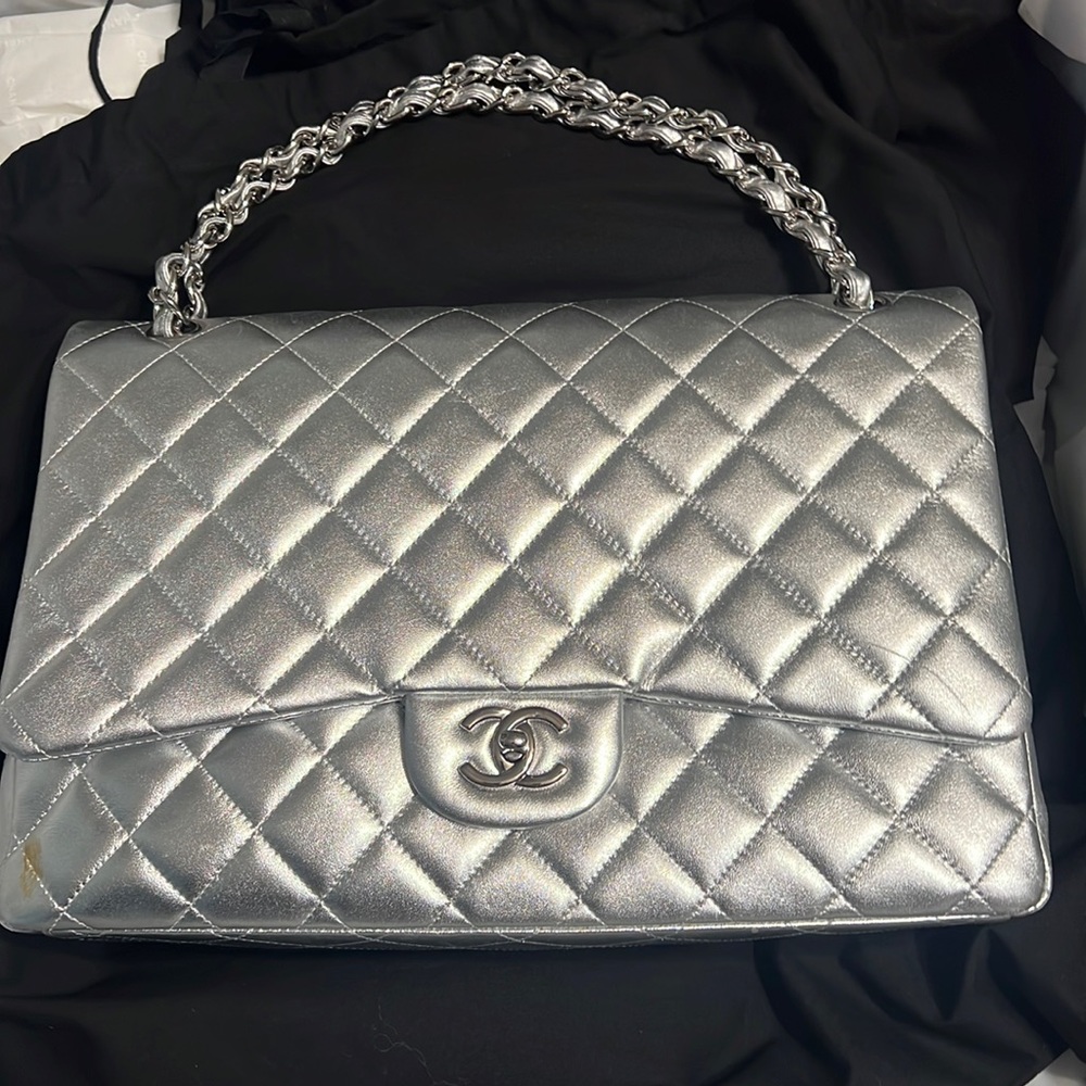 Chanel Jumbo Single Flap